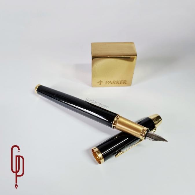 

Pulpen Parker Original IM LQ Black Gold Trim (Klip Emas) Fountain Pen