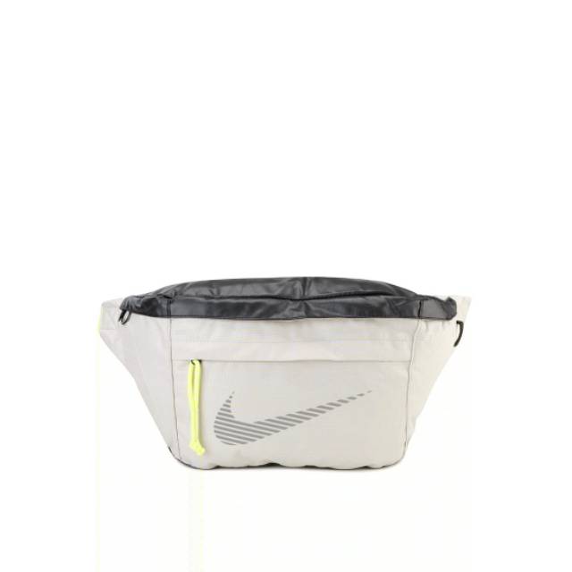 nike tech hip pack white