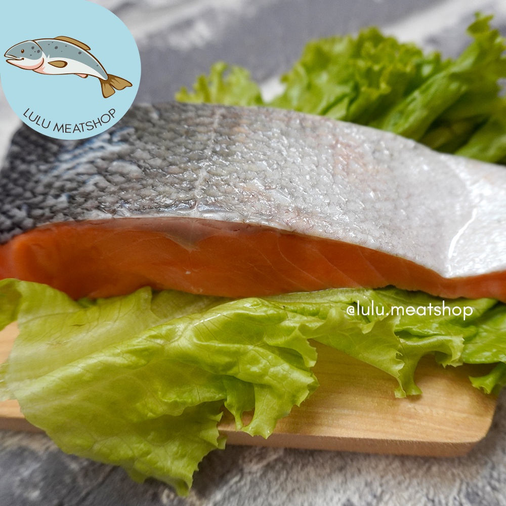 

Frozen Salmon Sashimi Grade Kemasan Vakum