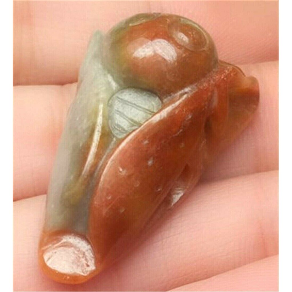 Isabelline Green Natural A Jade Jadeite Carved Cicada Leaf Pendant 1520