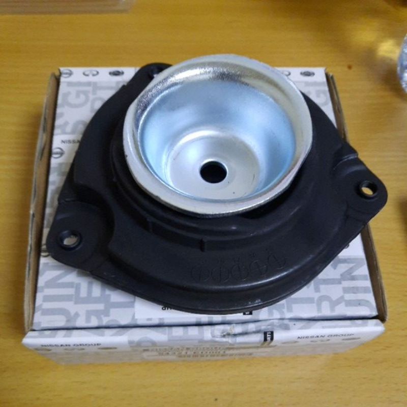 support shock breaker livina KIRI LH original