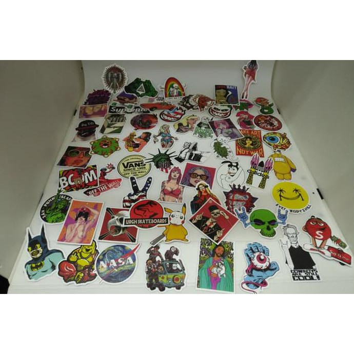 

SKIN HANDPHONE STIKER RIMOWA TRAVEL LABEL DC SUPREME 100 PCS DOFF AD 11