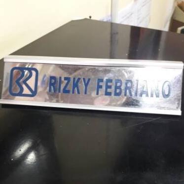 

Name Plate Holder | Name Desk Segitiga Terlaris