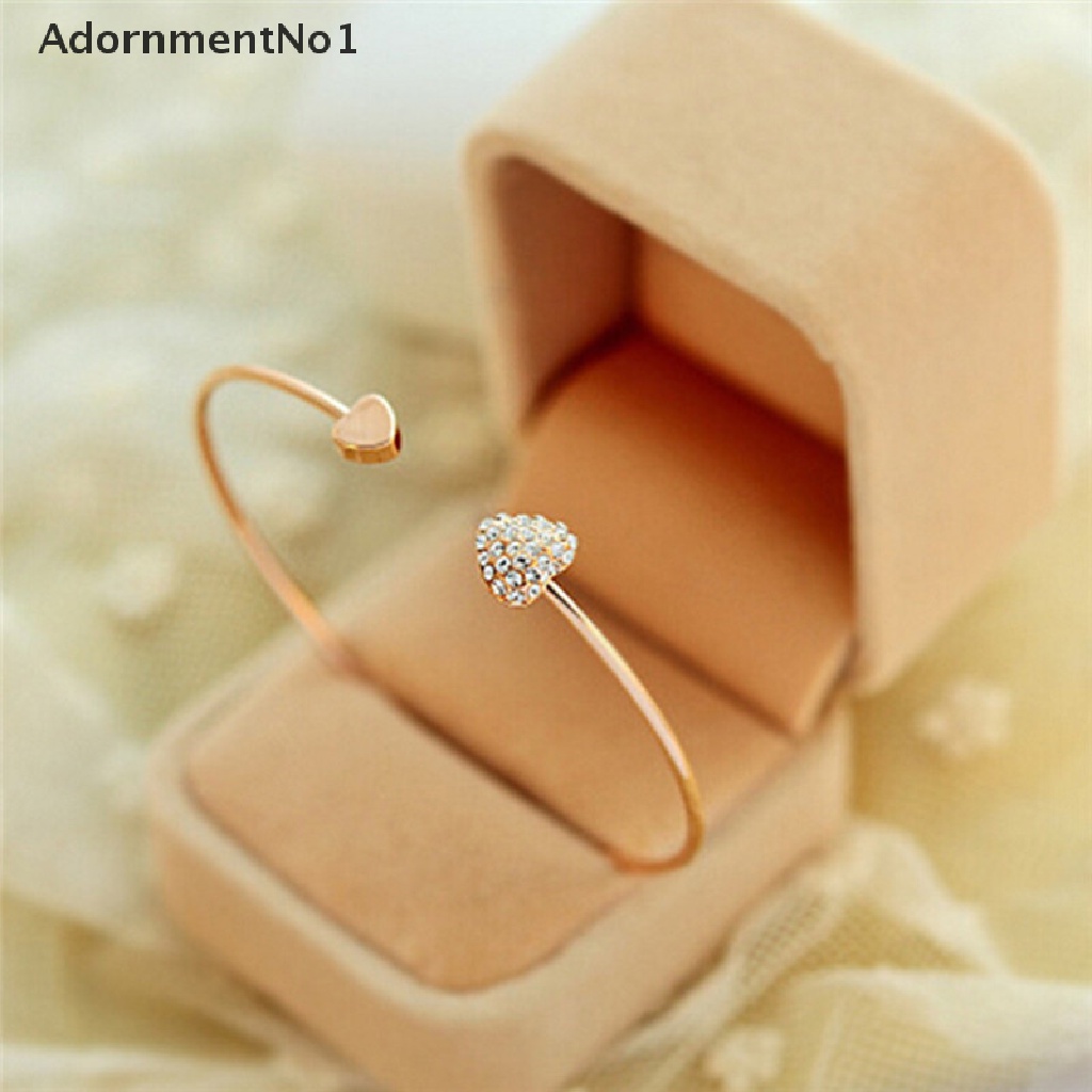 (AdornmentNo1) Gelang Bangle Cuff Desain Hati Hias Berlian Imitasi Warna Emas Untuk Wanita