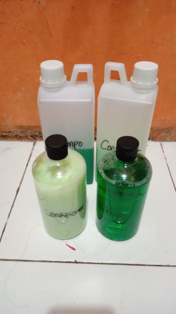 Jerigen Dirigen 1 Ltr Panjang Hdpe Serbaguna Hand Sanitizer Alkohol Kimia Oli Parfum