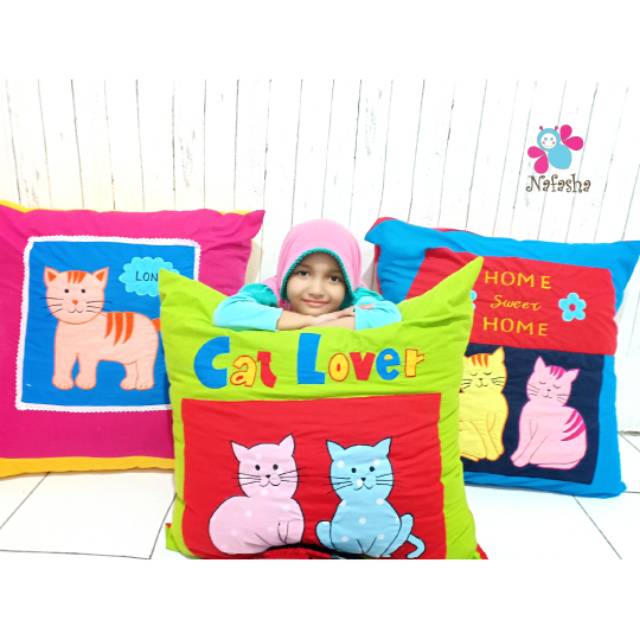 Sarung Bantal Lantai  70 x70 cm / Bantal Besar / Bantal Nama / Bantal Jumbo /  Bantal Custom Besar