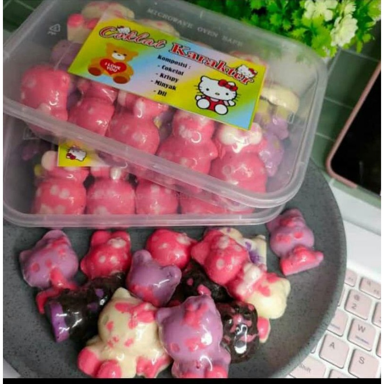 

Coklat karakter box 500ml - isi 25pcs