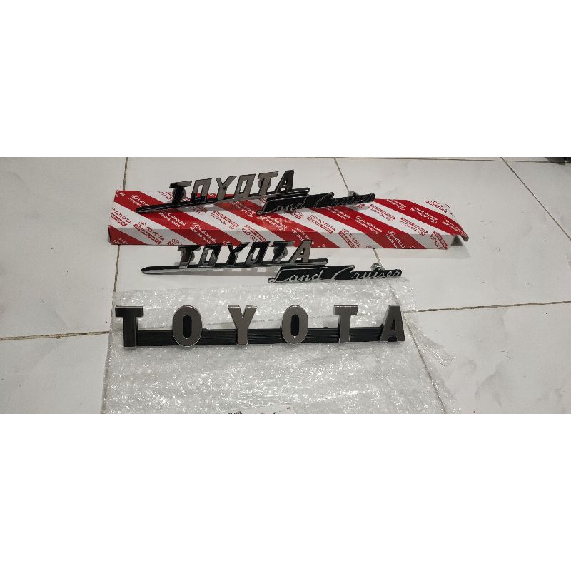 emblem 1f hardtop fj40