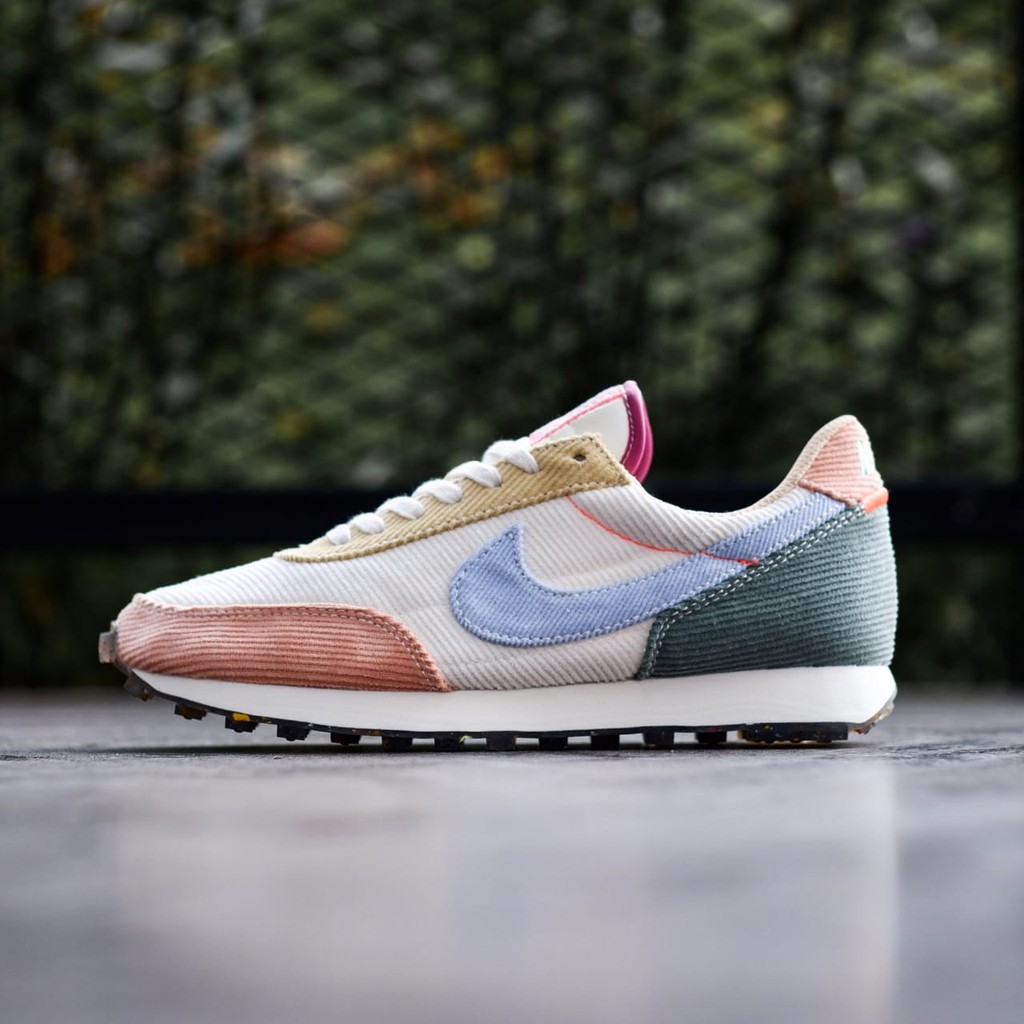 Nike Daybreak