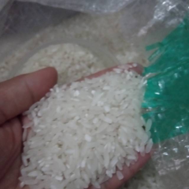 

Beras / perkilogram