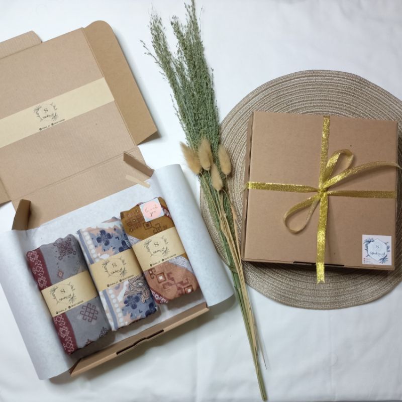 HAMPERS HIJAB / HIJAB GIFT BOX / HIJAB VOAL MOTIF
