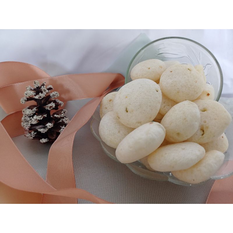 

krupuk kripik jinten asin / cemilan kue jinten original