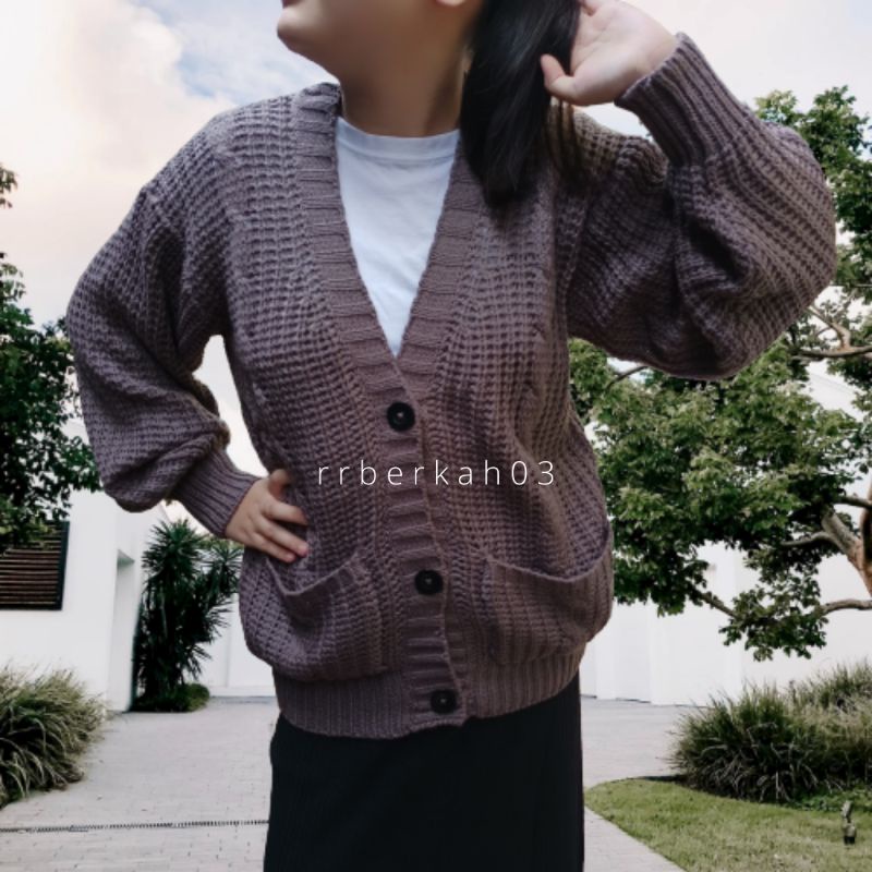 Cardigan Basic V Neck Cable Saku Premium EXPORT 3GET