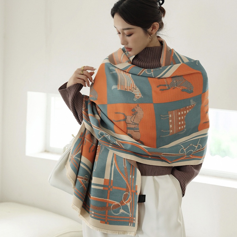 Syal &quot;Dakota&quot; 65 x 185 Anggun motif Kuda yang mewah Bahan High Grade Cashmere Immitation