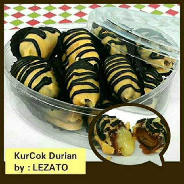 

Kurma coklat isi durian