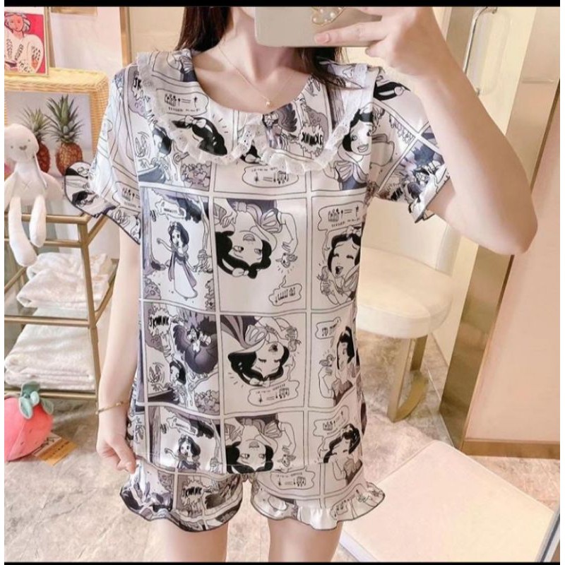 

Snow white set