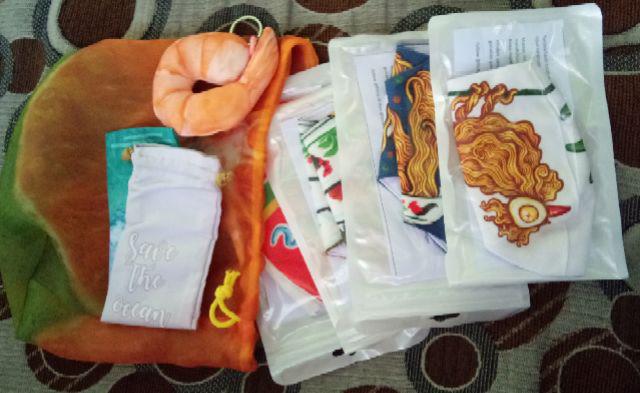 Masker Kain Rangkap Anti Air Igor Ayam Untuk Penggemar Mi Instan