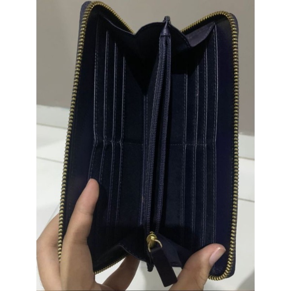 hush puppies wallet