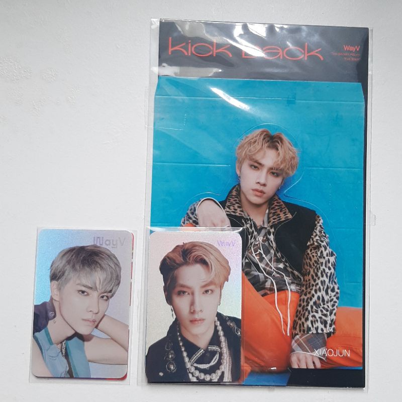 XIAOJUN HOLO STANDEE KICK BACK SET , AWAKEN THE WORLD ATW