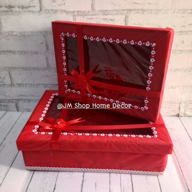 

KOTAK HANTARAN SESERAHAN PERNIKAHAN ISI 2 + TUTUP