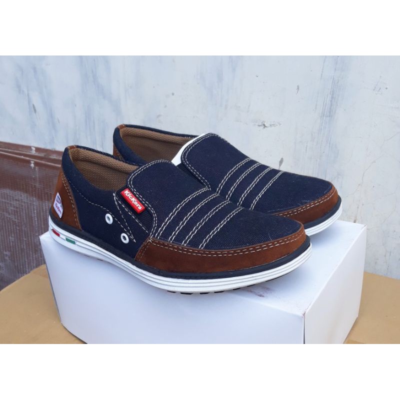 Sepatu Casual Slip On Pria Murah santai slop cowok