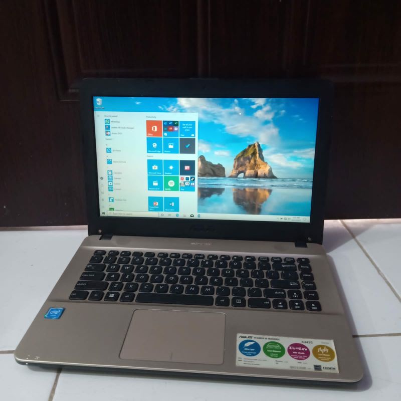 Laptop Asus X441S intel celeron N3060 layar 14 inch seri baru model kekinian mulus windows 10-1