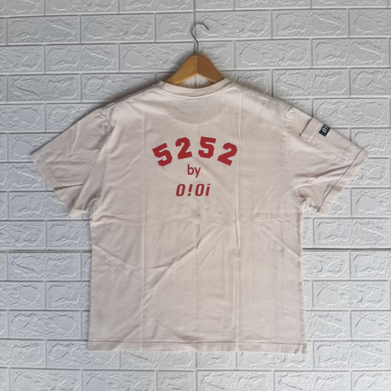 kaos t shirt OIOI Pocket cream size l second