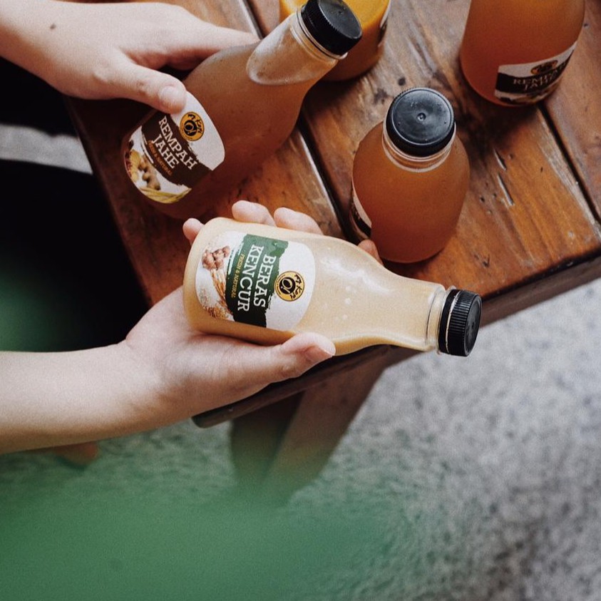 

PAKET FAMILY 6pcs - Jamu Herbal 250ml | Jakarta
