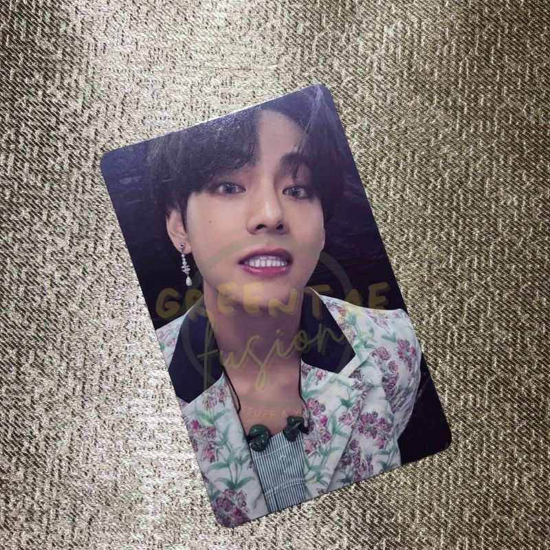 OFFICIAL BTS DVD MOTS ON:E PHOTOCARD V taehyung