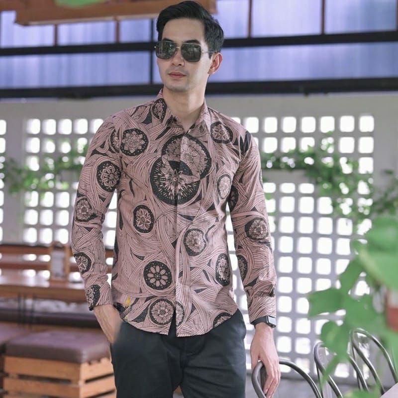 ABSTRAK MUDA Kemeja Batik Pria Slimfit Premium Lengan Panjang Bahqn Katun Halus Sragenan