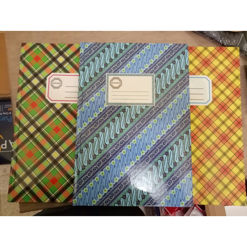 Buku Folio Hard Cover KURAMAS 100Lembar Perbuku Buku Folio Hard Cover KURAMAS 100Lembar Perbuku