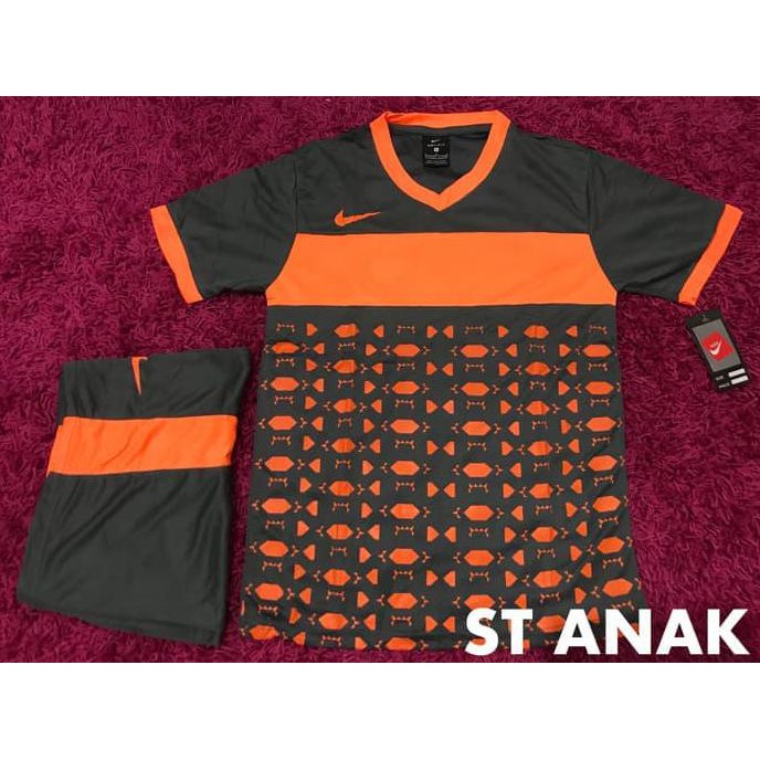 Diskon Setelan Stelan Futsal Jersey Baju Kaos Kids Anak Kecil Nike Sega Murah Terbaru