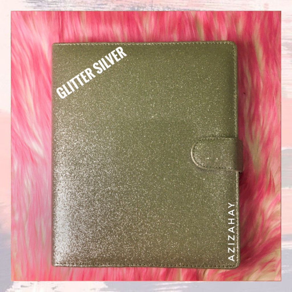 

BINDER READY GLITTER SILVER A5 (20 RING) (Deffect)