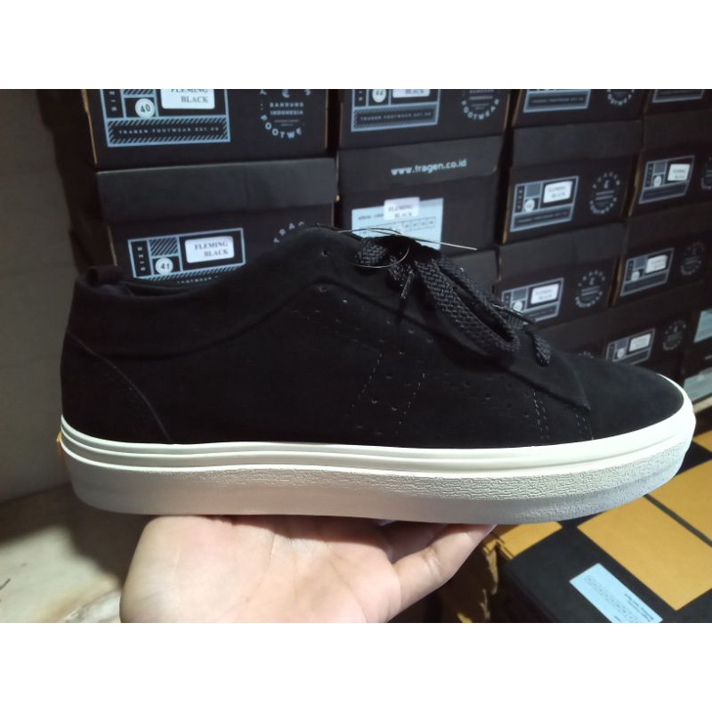 Tragen Footwear - Sepatu Sneakers Pria Casual   Scarlet Black-6