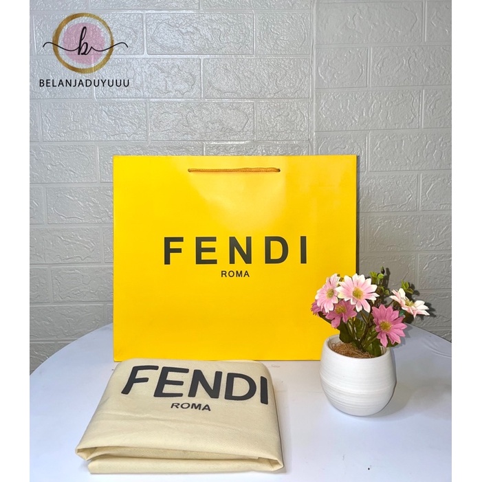 Paper Bag FENDI Import Tebal Pembungkus Kado