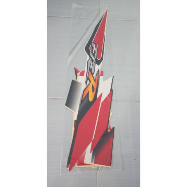 striping fiz r merah putih