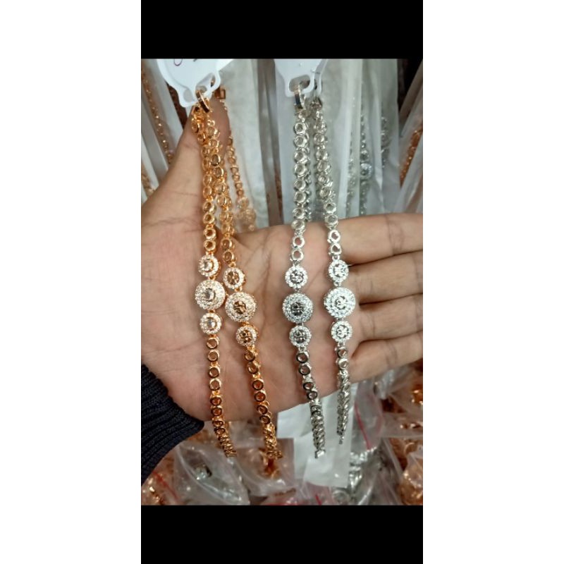 SB12. Gelang xuping wanita lapis emas dgn mata zircon UK 18 cm