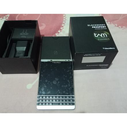 GHJR 834 Blackberry Passport Silver Edition / Dallas Fullset OK %%