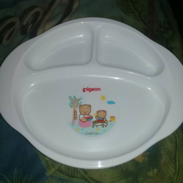 Set pigeon Piring makan bayi pigeon set / tempat makan pigeon