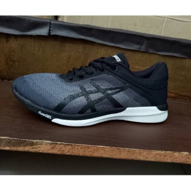 asics fuse x