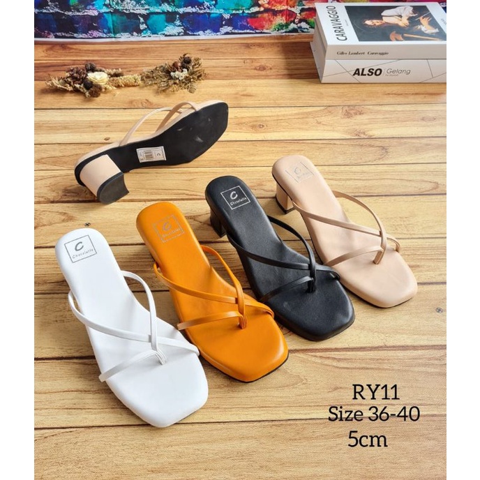 ABBUSHOES RY 11 hak tahu jepit silang chika 5cm