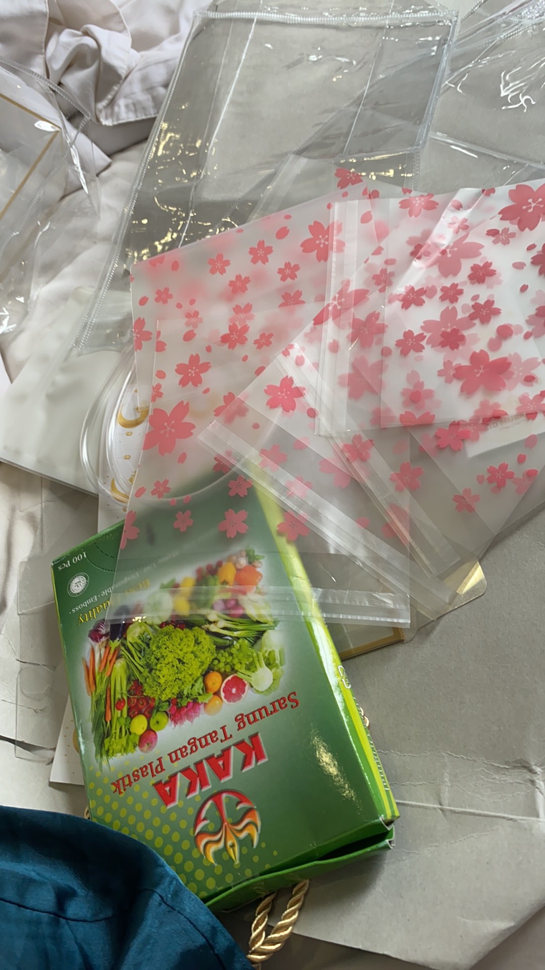 Standing Pouch Ziplock Doff + Window 13x20cm