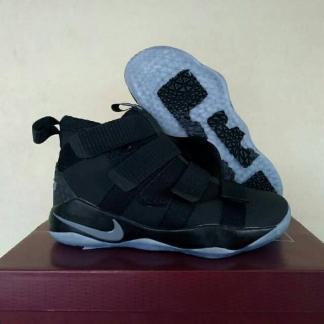 lebron soldier 11 prototype