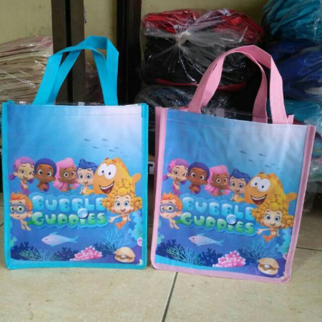 

Tas ultah mika kecil custom
