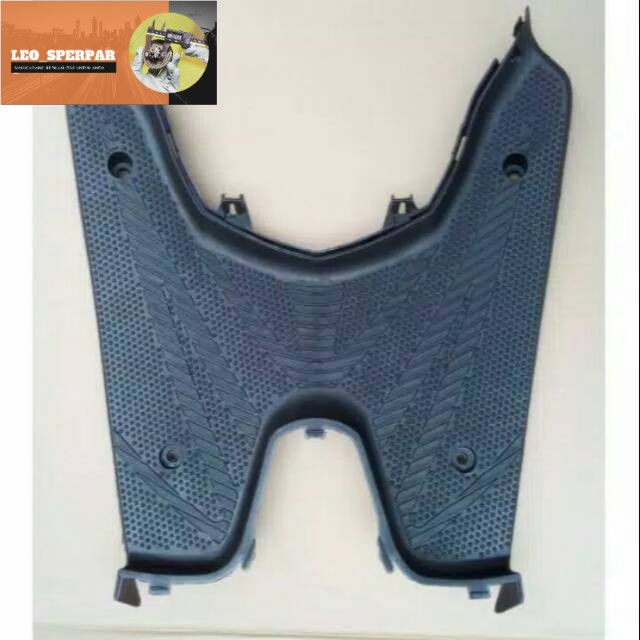 Cover pinjakan kaki dasbor bawah hinjakan vario 110 cw karbu