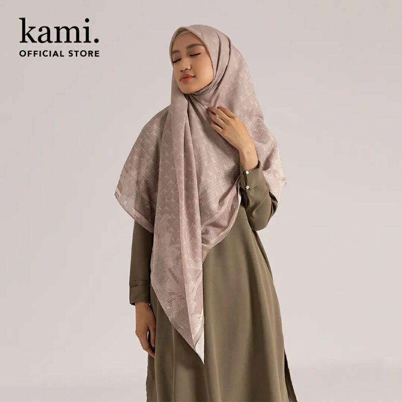 Monogram scarrf XL kami