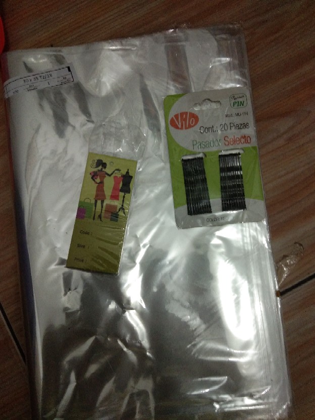 Plastik Opp Bening Kemasan Baju Plastik Seal Lem Ukuran 30 X 35 Cm