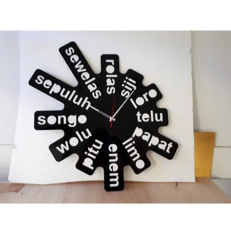 JAM DINDING HIAS / HIASAN JAM DINDING AKRILIK BAHASA JAWA 50x50CM.
