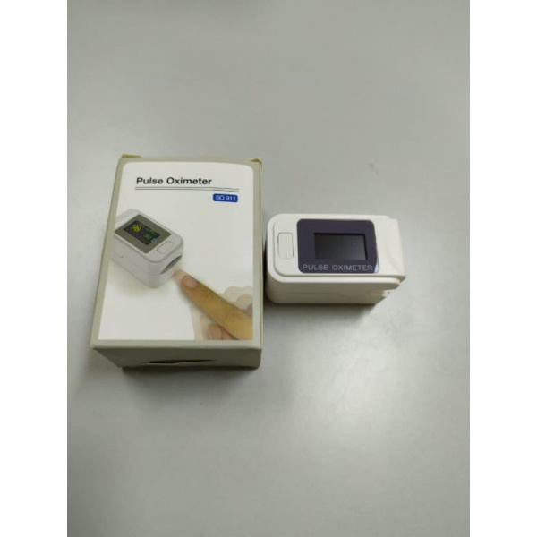 Fingertrip Pulse Oximeter Alat Pengukur Kadar Oksigen Dan Detak Jantung  Bonus 2 Battery A3