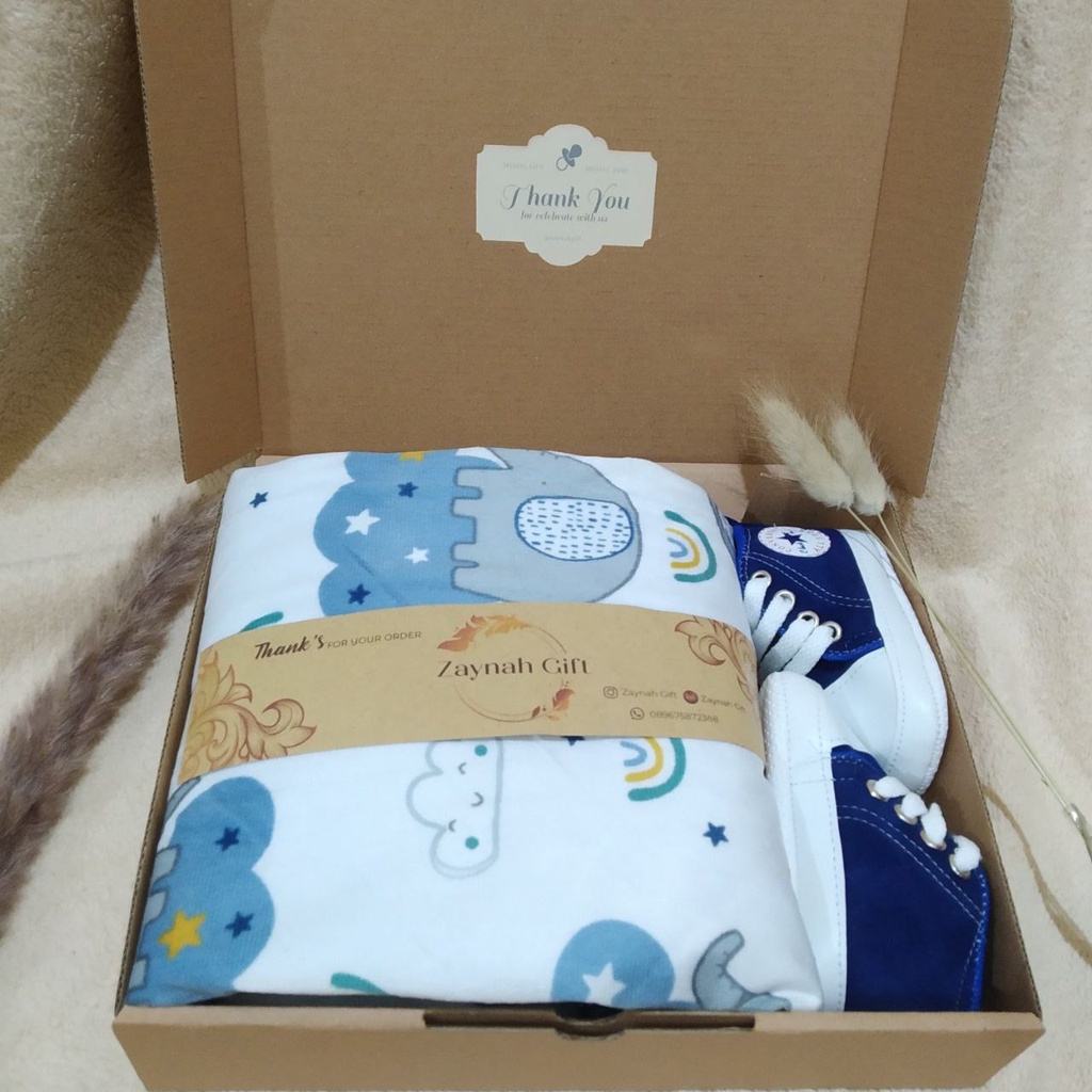 

Hampers bayi newborn paket selimut, hadiah bayi baru lahir, hadiah aqiqah